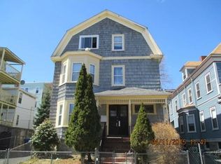 11 Iowa St, Dorchester, MA 02124