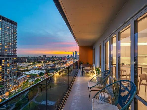 30 Park Lane North image 11 of 39