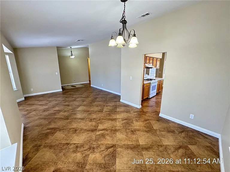 7931 Stone Wall Dr — Photo 6