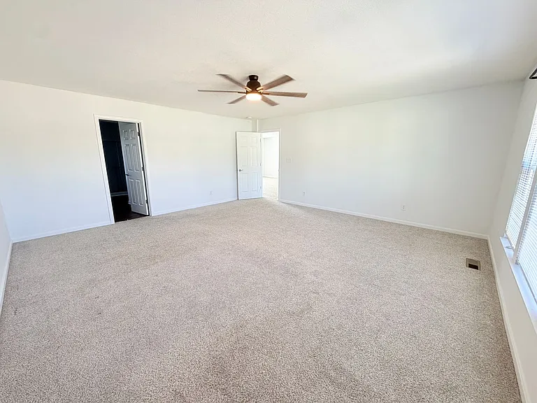 1321 Horse Shoe Bnd — Photo 19