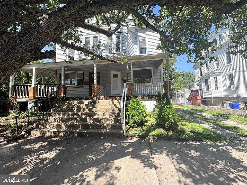 19 Lincoln Ave