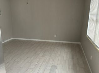 309 7th St S #5, Saint Petersburg, FL 33701