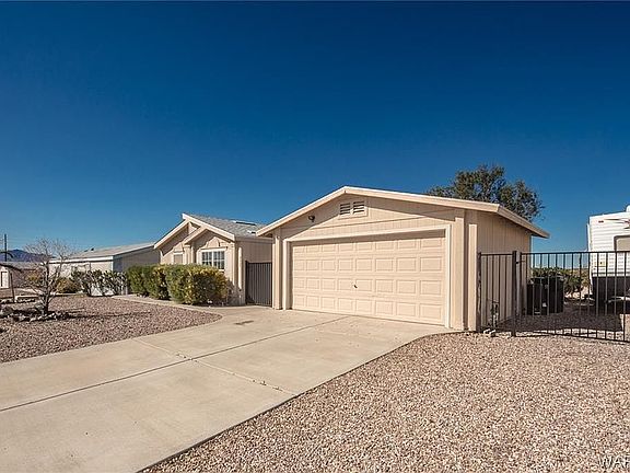 4th image of 2557 E Vicki Ave