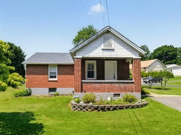 1166 Stones Crossing Rd, Easton, PA 18045