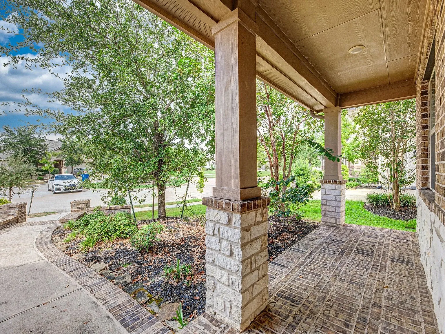 4 bed, 3.0 bath, 3010 sqft, $2,800 — Photo 4