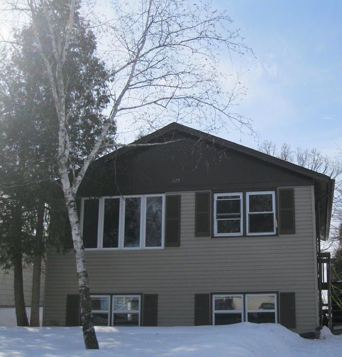 1st image of 329 E Willow Dr
