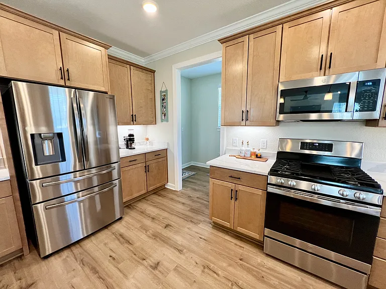 427 Middleton Way — Photo 15
