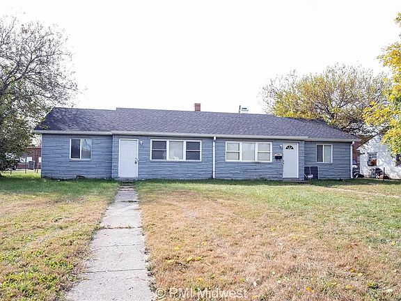 3rd image of 5949 E 24th St