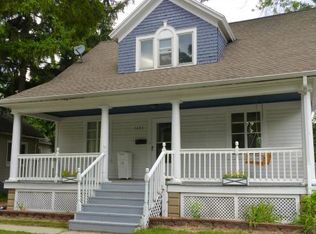 1233 Cass St, Green Bay, WI 54301