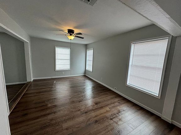 4th image of 2108 2nd St
