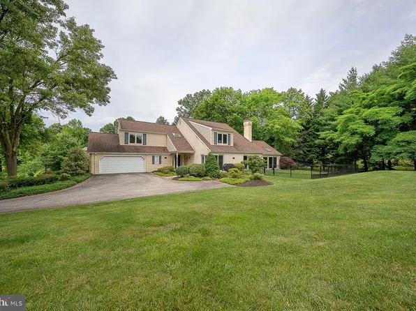 161 Cardiff Ln, Haverford, PA 19041