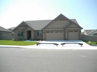 2008 S Edison St, Kennewick, WA 99338