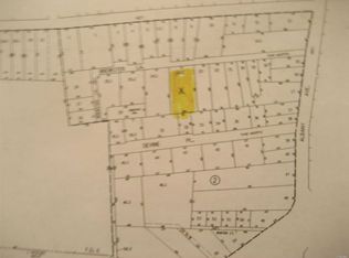 49 Brewster Ln, Amityville, NY 11701