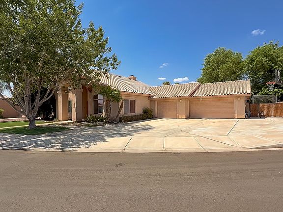 3rd image of 4810 W 30th Pl