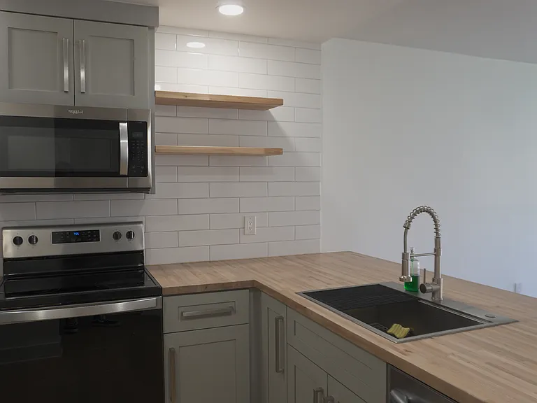 10425 SW 112th Ave #215 — Photo 6