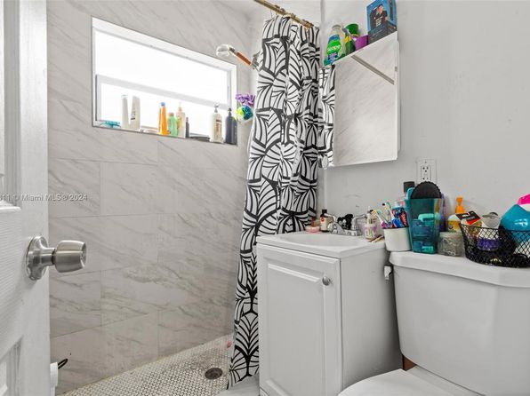 miami-florida-43840591 picture