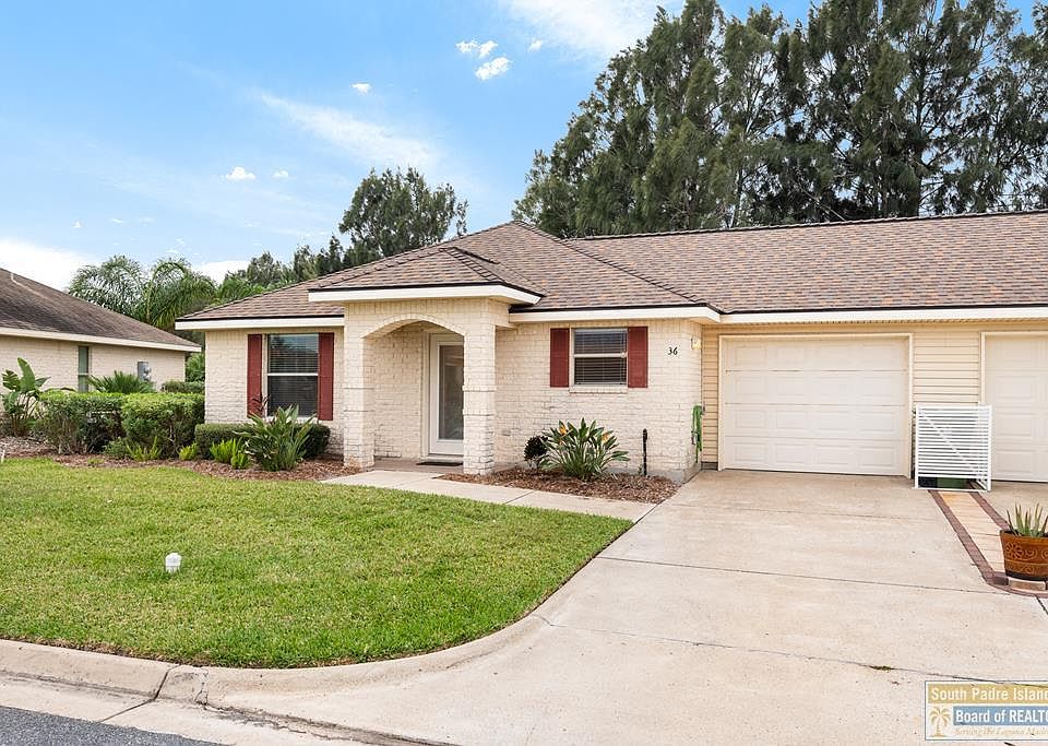 1st image of 36 Pinehurst Dr