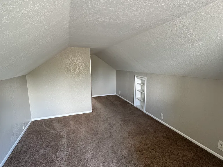 Upstairs bedroom
