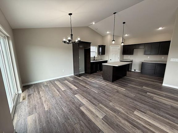 4th image of 3702 Green Pastures Lane