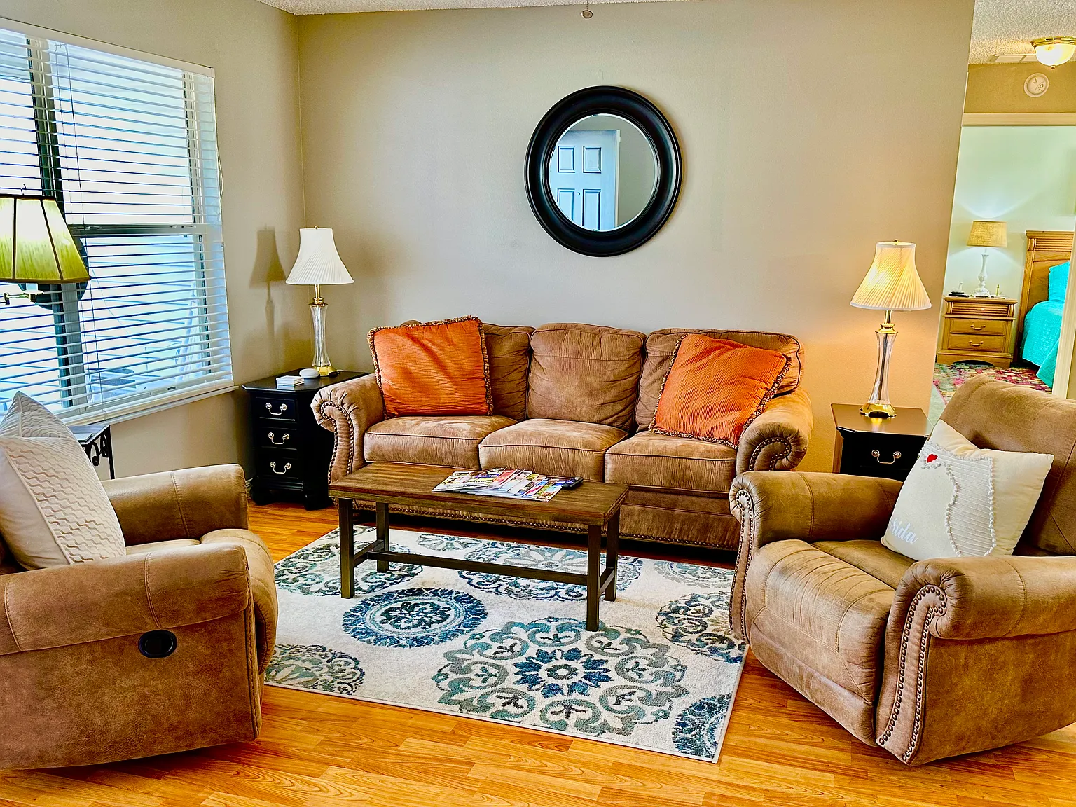 3 bed, 1400 sqft, $2,800 — Photo 3