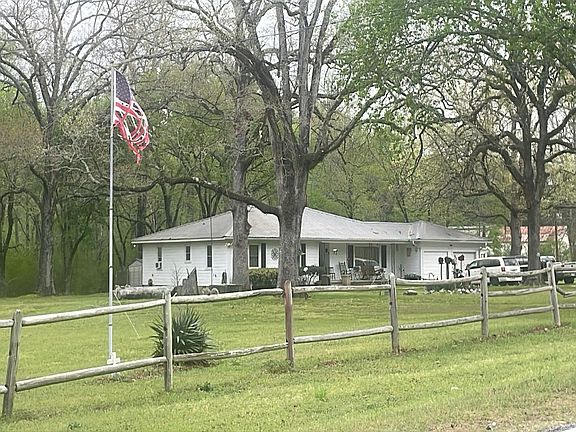 3rd image of 3731 Mountain Pine Rd