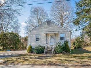 15 Connor St, Willimantic, CT 06226