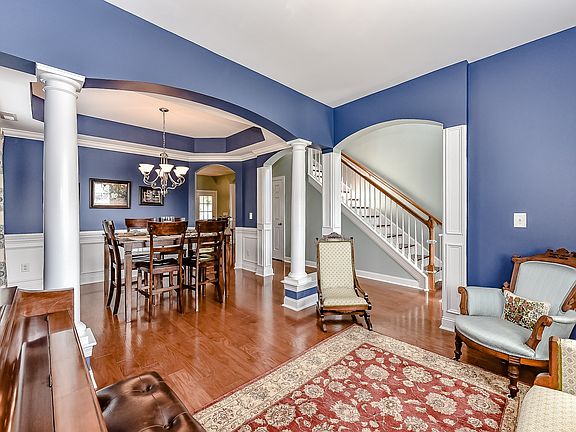 5th image of 1016 Bungalow Dr