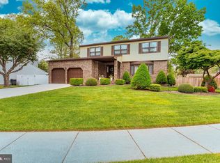 11 Comet Way, Sewell, NJ 08080