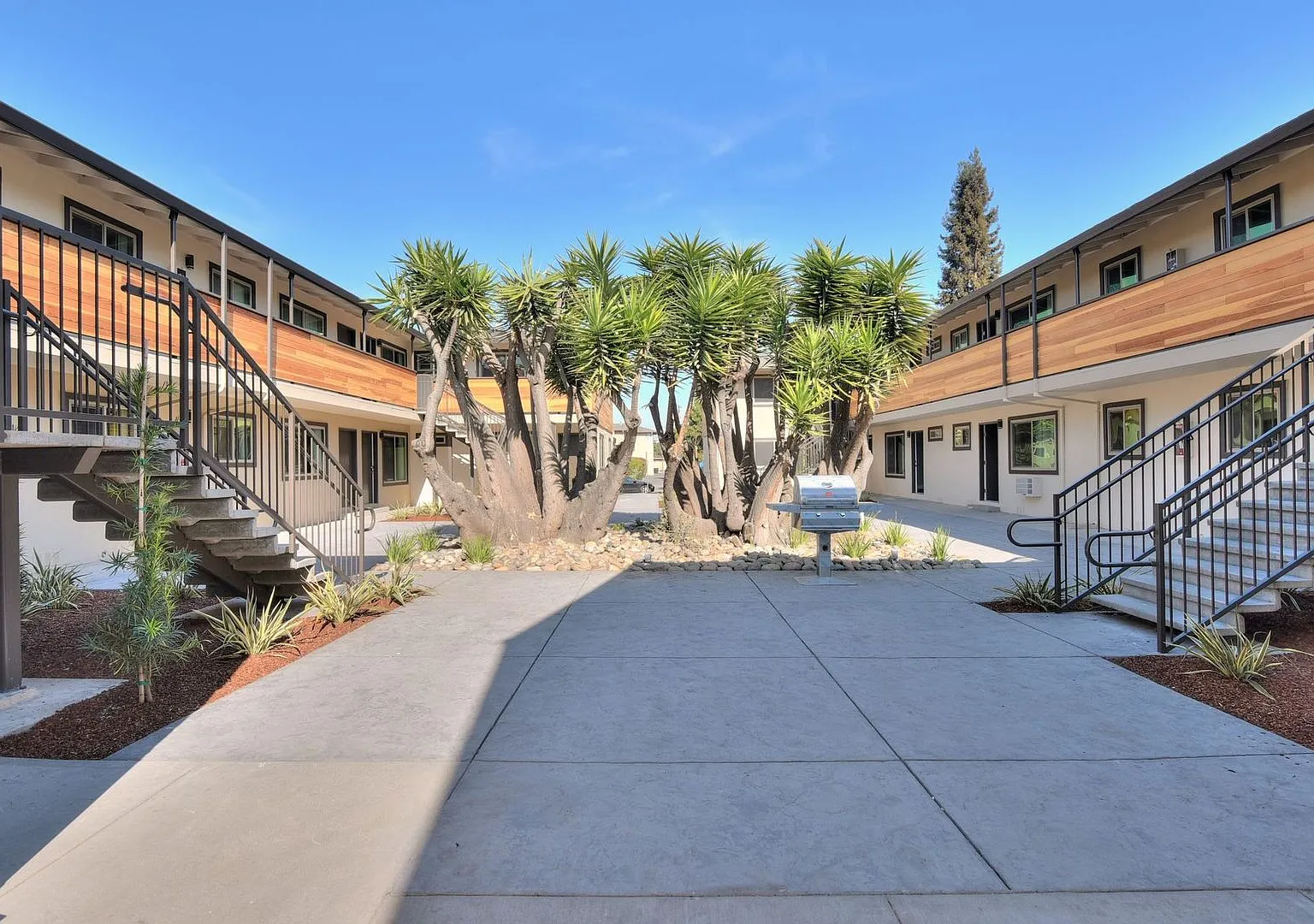 3488 Agate Drive — Photo 1