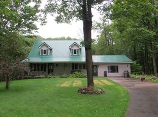 548 S Eckhardt Rd, Bellaire, MI 49615