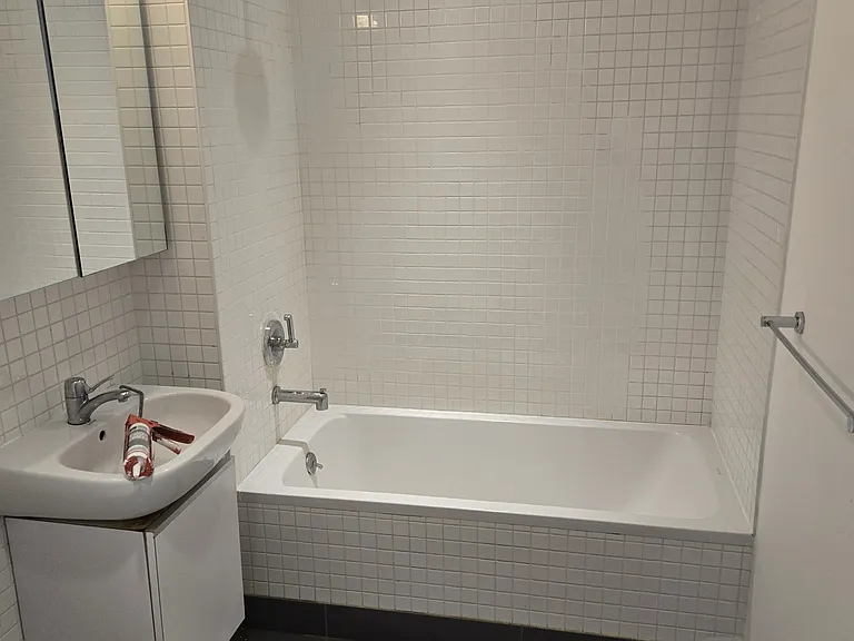 503 W 46th St #1 — Photo 3