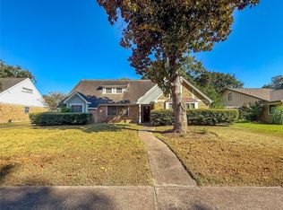 7906 Del Rey Ln, Houston, TX 77071