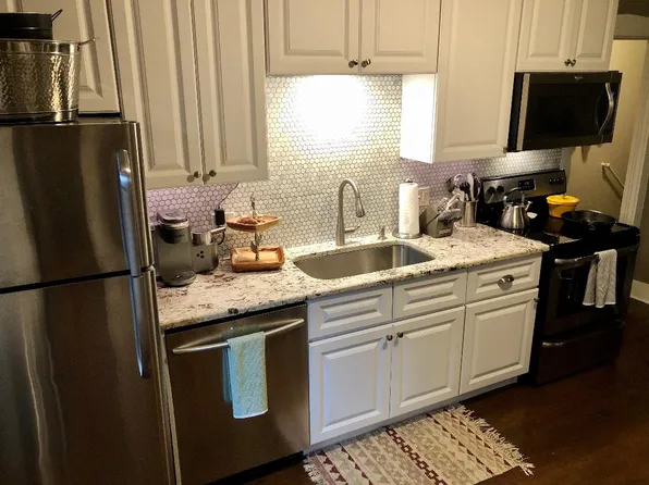 16 E Lincoln Ave #2A, Lititz, PA 17543