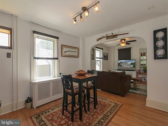 5th image of 465 Freemont St