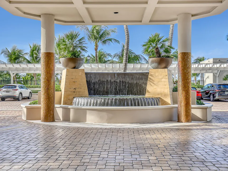 2700 N Ocean Dr #2003B