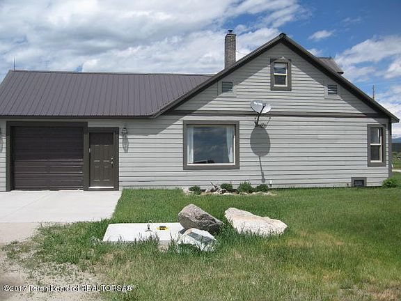 2nd image of 275 Ehman Ln