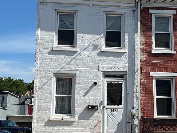 2nd image of 1429 Cotton St