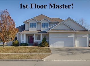 1415 SE Primrose Ln, Waukee, IA 50263