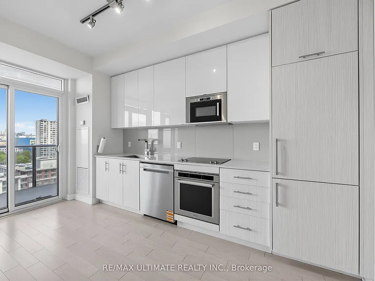 330 Richmond St W #1708 — Photo 4