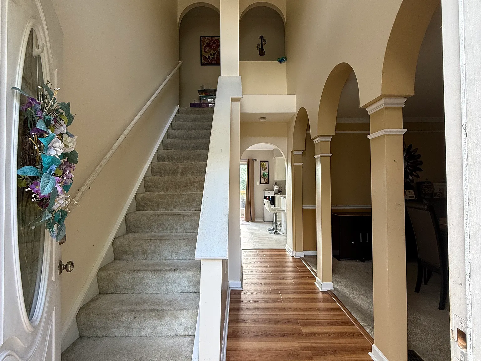 4 bed, 3.5 bath, 3100 sqft, $3,100 — Photo 2