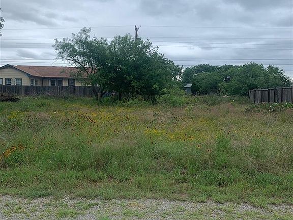 5th image of Aspen Ln