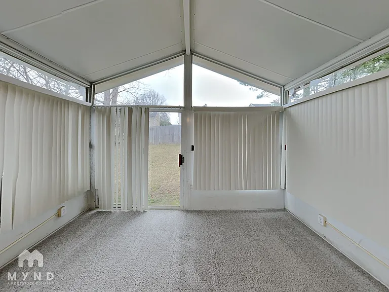 10576 Sourwood Ct — Photo 21