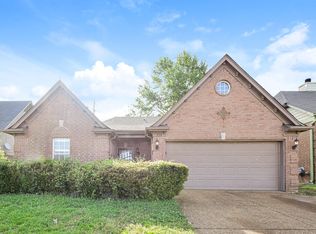 430 N Ericson Rd, Cordova, TN 38018