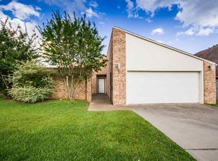 840 Montreal Dr, Longview, TX 75601