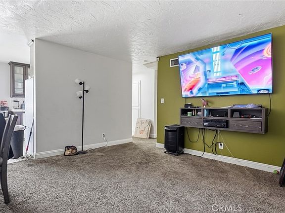 3rd image of 14378 Mojave Ln