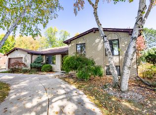 50590 Ruedisale St, New Baltimore, MI 48047