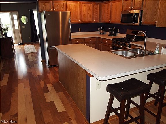 4th image of 7056 Rushmore Way