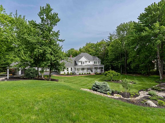 3rd image of 47 Hawk Drive
