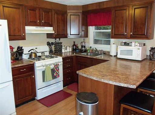 3rd image of 20 Woodland Dr Unit 318