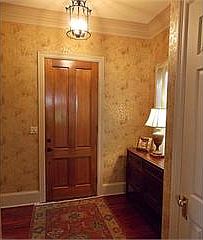2nd image of 533 Oakwood Dr